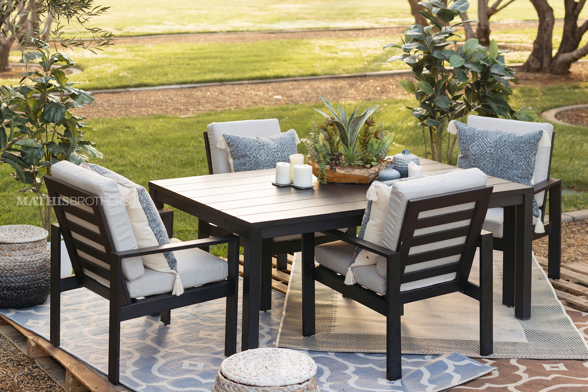 72" Modern Aluminum Patio Dining Table in Black | Mathis Brothers Furniture